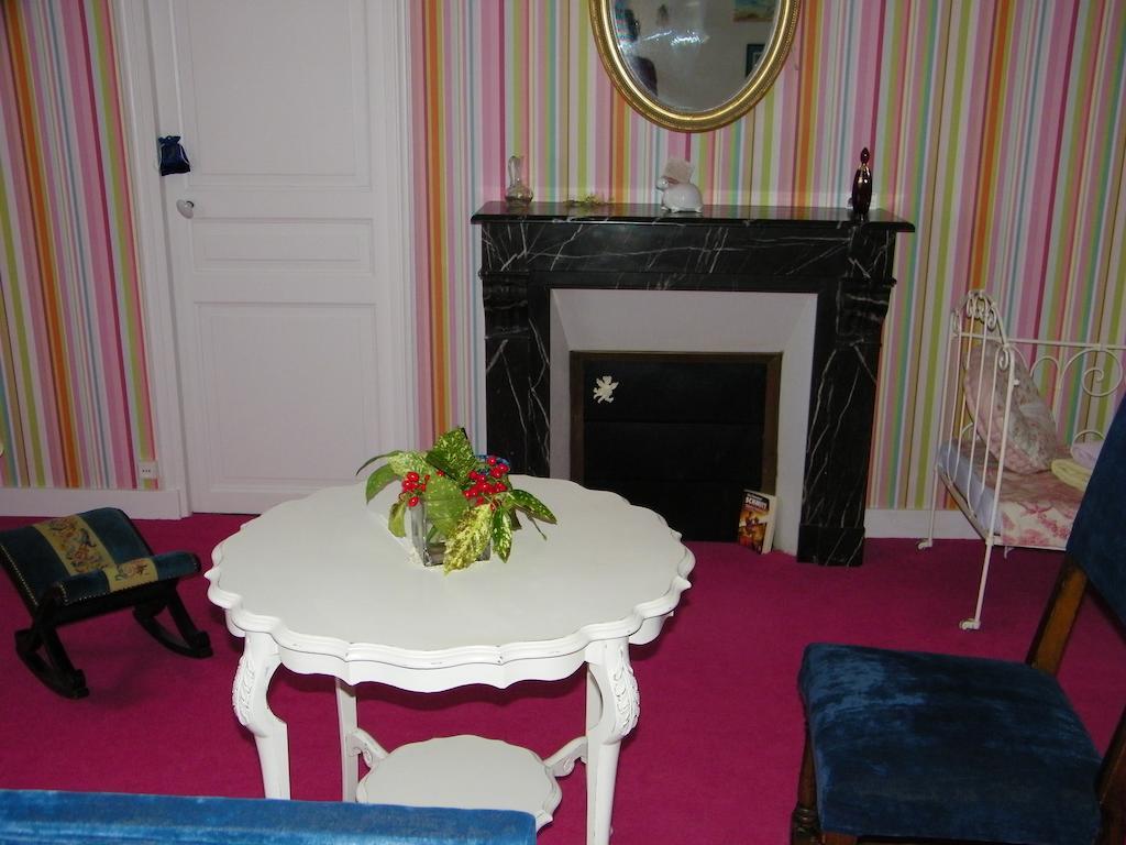 La Roseliere Hotel Carentan Kamer foto